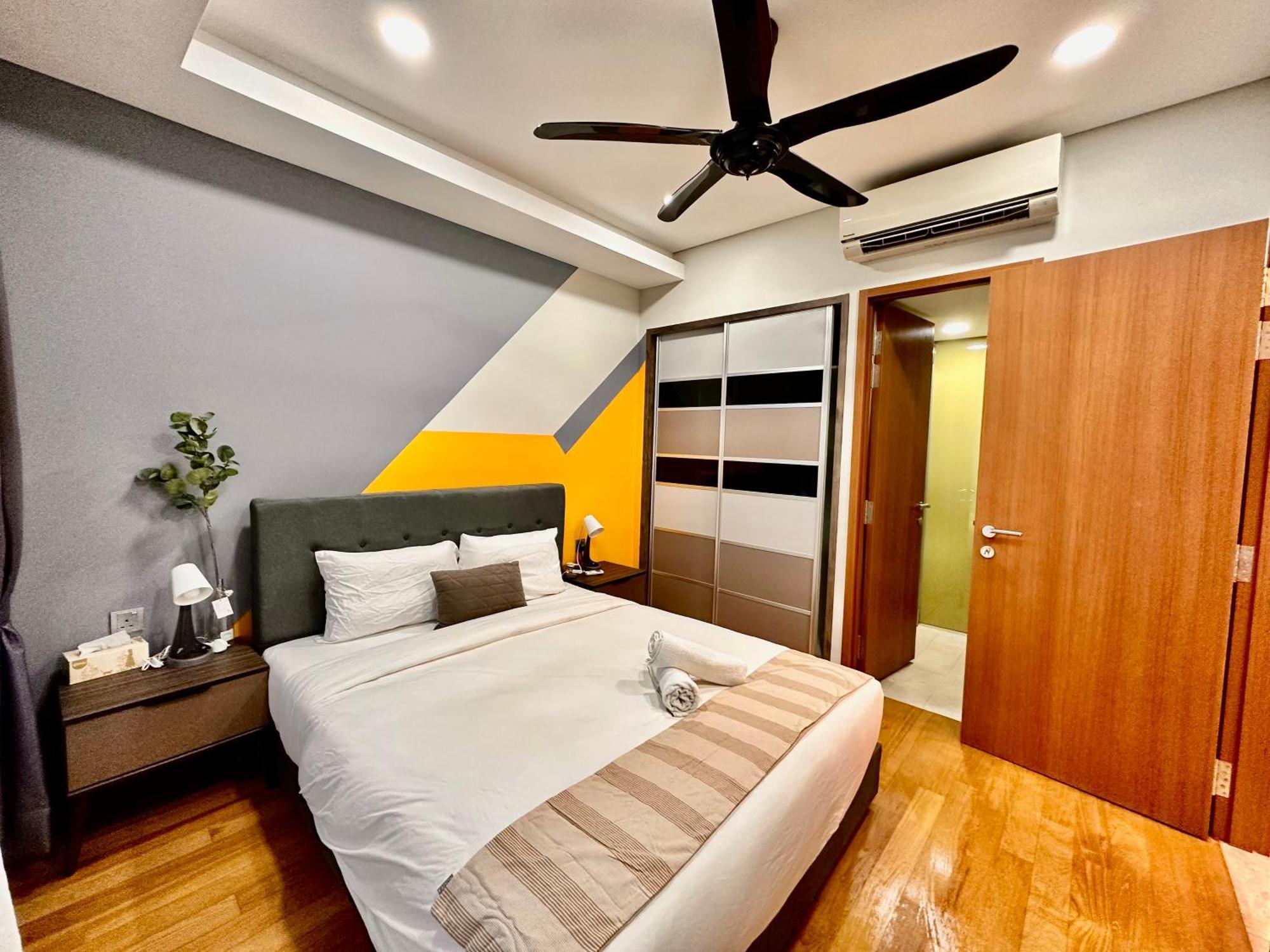 Sky Suites Klcc By Home Stay Kuala Lumpur Esterno foto